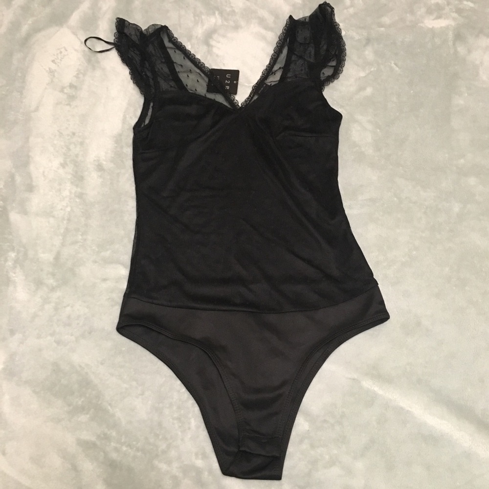 BNWT size small lace bodysuit